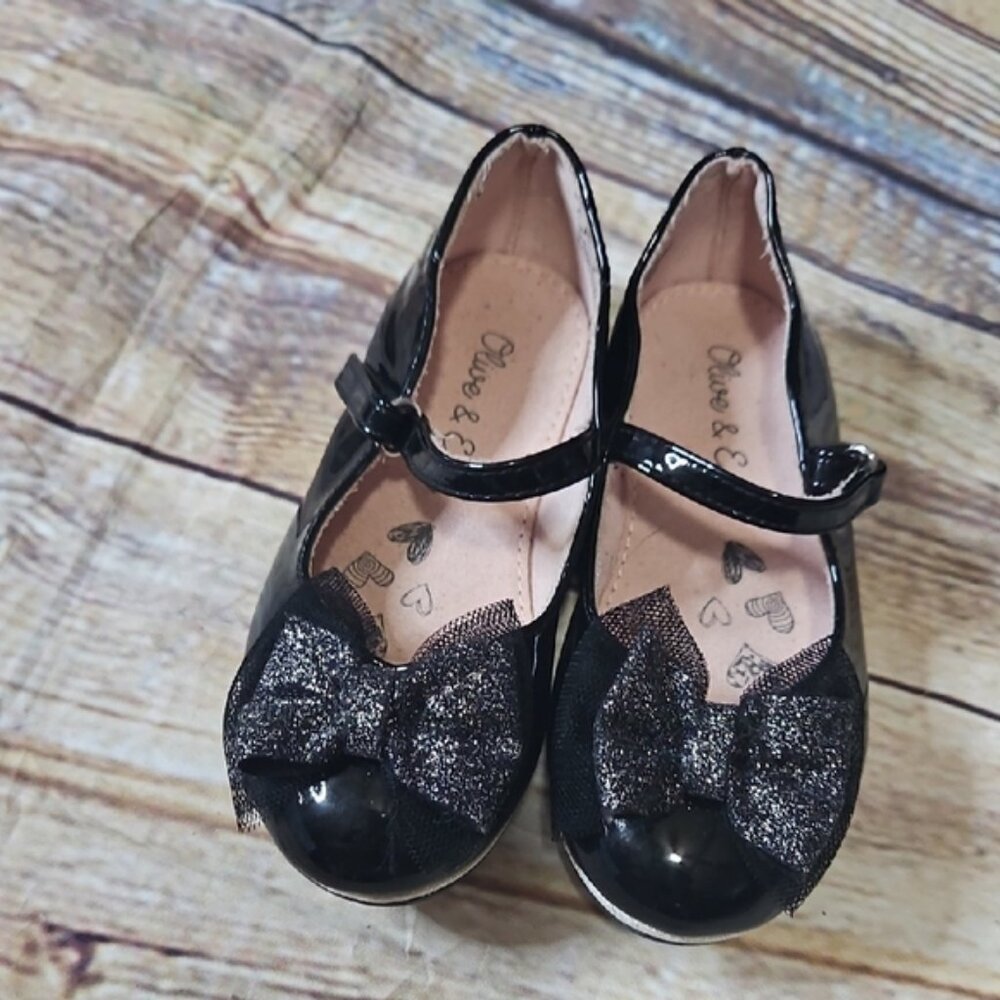 Olive & Edie Bella‎ Sparkle Black Patton Girl Dress Shoes Size 8M